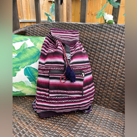 Beautiful Large Peruvian  Backpack - Picture 2 of 5